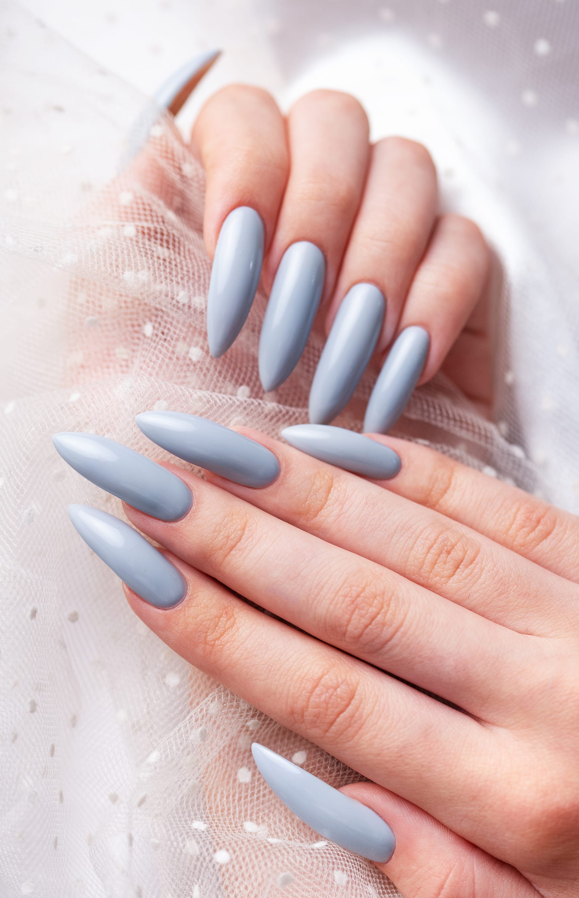 0124 model kodlu Builder Gel tırnak tasarımı